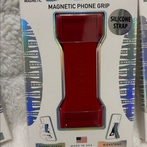 NEW Love handle magnetic phone grip silicone strap red